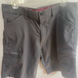 Men's Gray Cargo Shorts